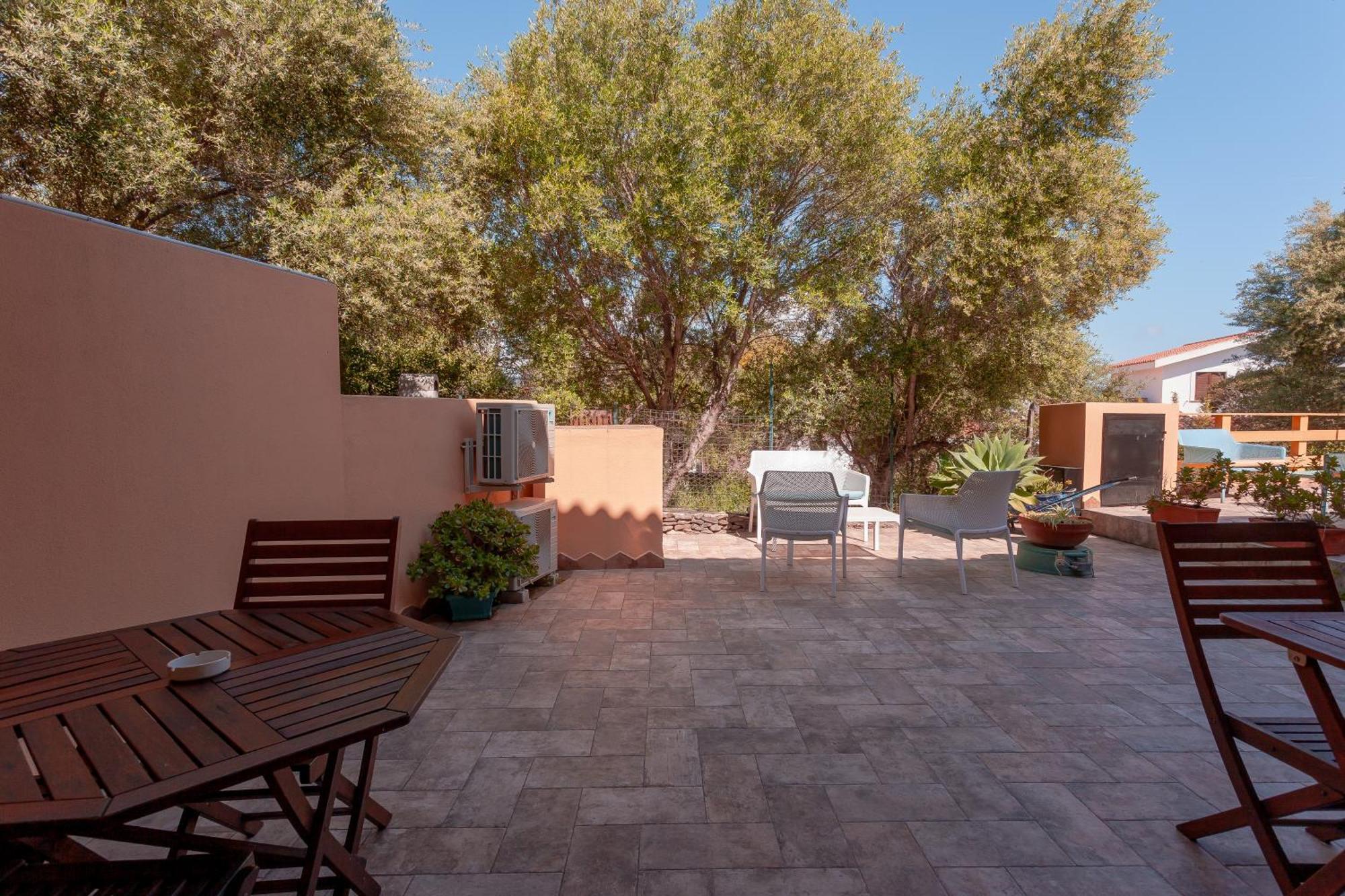 B&B Pettirosso San Teodoro  Exterior foto