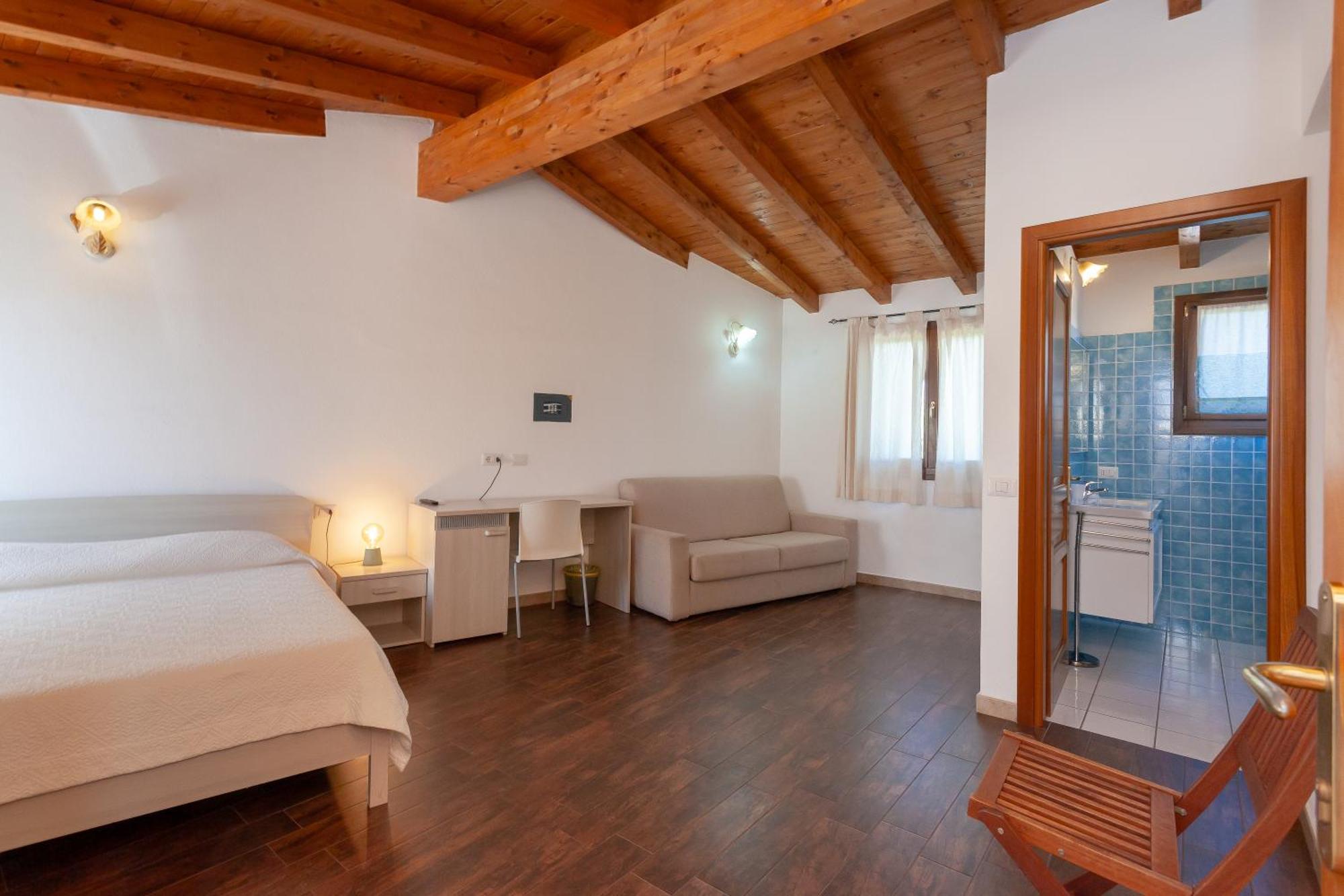 B&B Pettirosso San Teodoro  Exterior foto